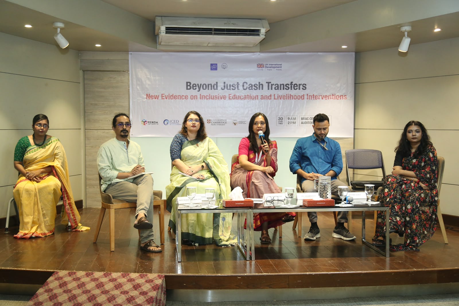 নগদ সহায়তা নয়, জীবিকা ও অন্তর্ভুক্তিমূলক শিক্ষাই প্রতিবন্ধী ব্যক্তিদের দারিদ্র্য কমাতে কার্যকর: গবেষণা