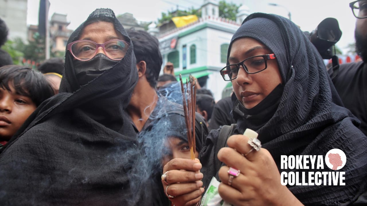 কারবালার প্রান্তরে হজরত ইমাম হুসাইন (রা.) ও তাঁর সঙ্গীদের আত্মত্যাগের স্মরণে আয়োজিত এ শোকযাত্রায় শিয়া ও সুন্নি সম্প্রদায়ের হাজারো মানুষ অংশ নেন।